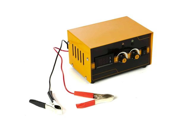 Trouvez le chargeur Makita idéal pour votre batterie